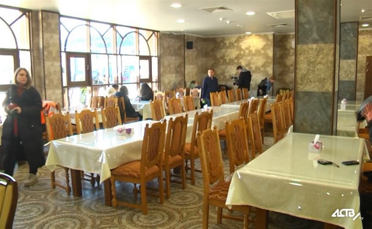 Губернатор Сахалинской области подписал указ о закрытии всех кафе и ресторанов 