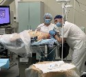 Хирург из Сколково делится опытом по лечению паховых грыж с сахалинскими врачами