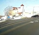 Не поделили перекрёсток: автомобили столкнулись в Южно-Сахалинске