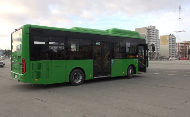 Первые зелёные автобусы ставят на маршрут №45 в Южно-Сахалинске
