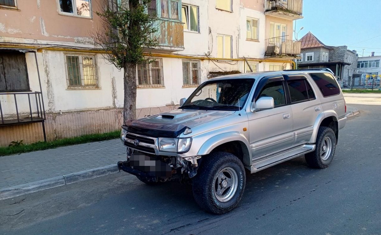 Четырёхлетний ребёнок выскочил на дорогу и попал под авто на севере Сахалина Четырёхлетний ребёнок выскочил на дорогу и попал под авто на севере Сахалина