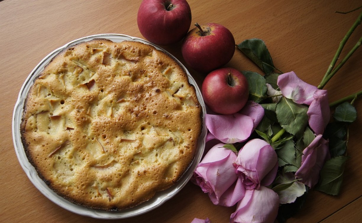 Хинкали, «шарлоткой» и печеными яблоками накормят невельчан