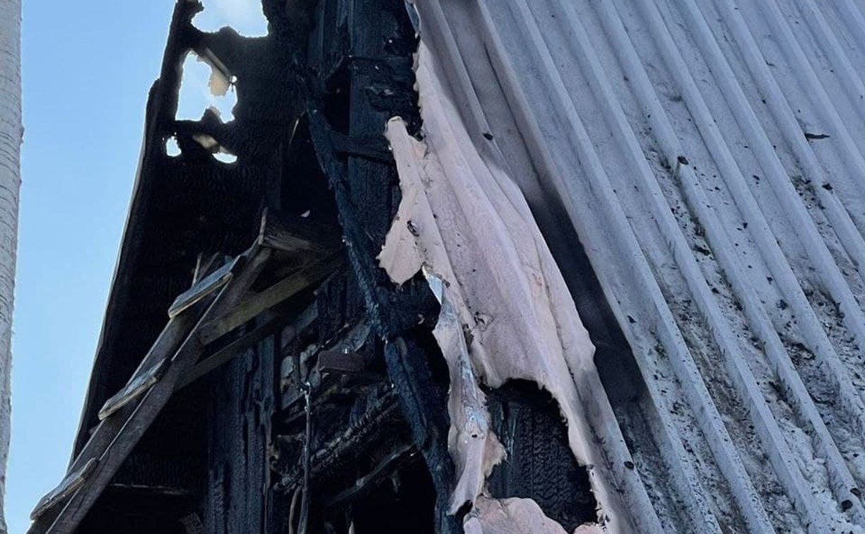 Многодетная семья в Южно-Сахалинске осталась без крова из-за пожара