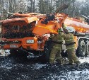 "Спасатели обесточили автомобиль": новые кадры с места смертельного ДТП с участием "Нефаза" на Сахалине