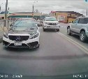 На заметку сотрудникам ГАИ: автохам на "Мерседесе" собрал "букет" нарушений в Южно-Сахалинске