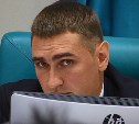 Ещё двум сахалинским депутатам начнут платить зарплату за работу в парламенте
