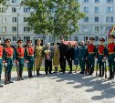 Парад у дома: ветераны Южно-Сахалинска принимают поздравления с 3 сентября 