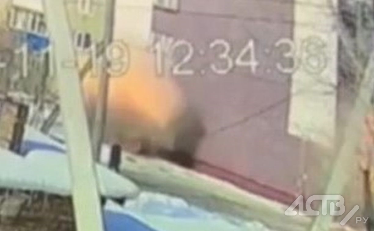 Появилось ещё одно видео момента взрыва в доме на Сахалине