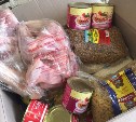Сахалинцы помогают волонтерам кормить пенсионеров горячими обедами