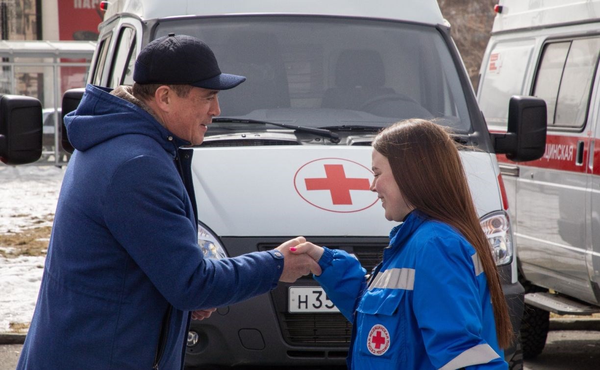 Автопарк скорой помощи Южно-Сахалинска стал больше на 16 машин