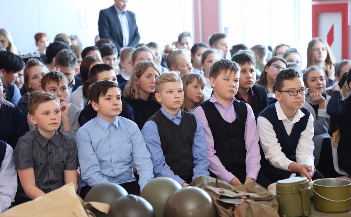 Школьникам села Соловьевка рассказали об оружии времен войны