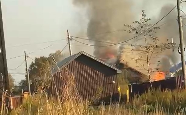 При пожаре на 1-й Октябрьской в Южно-Сахалинске никто не пострадал