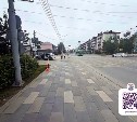Велосипедистка в Южно-Сахалинске получила перелом в результате ДТП с электросамокатом
