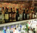 Нелегальным алкоголем поили посетителей одного из ночных клубов областного центра