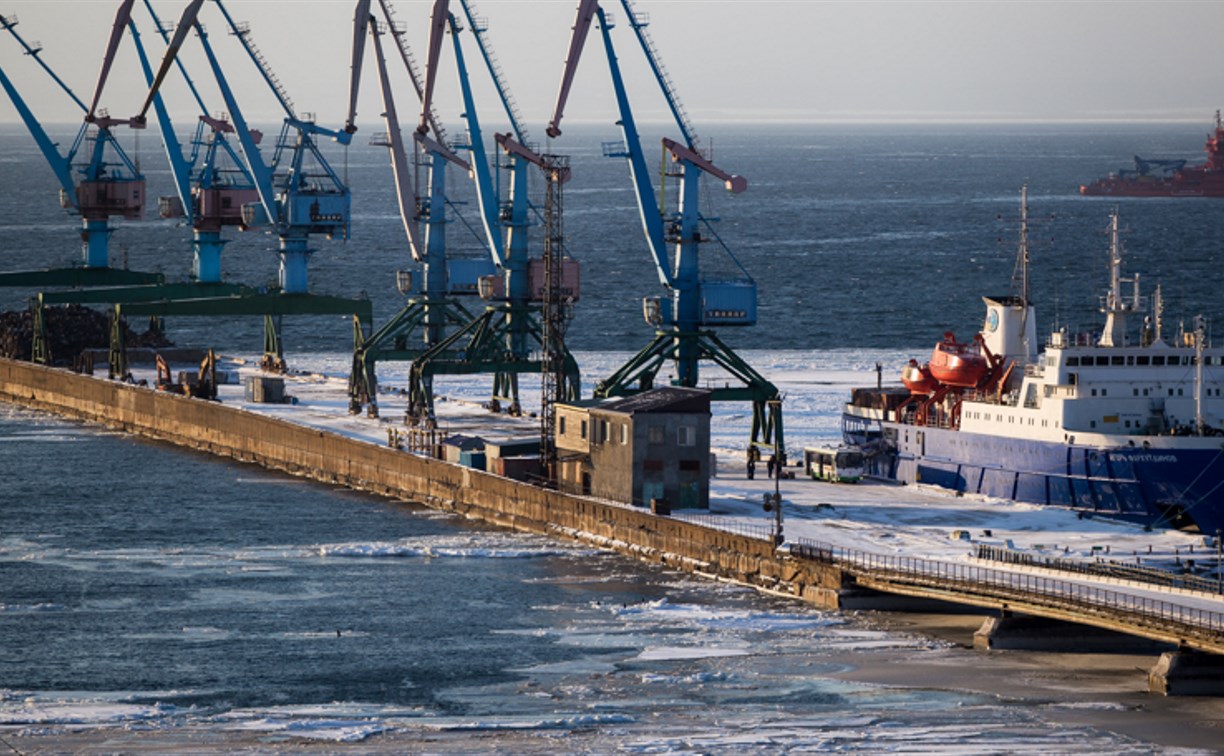 Второй этап реконструкции Корсаковского морского торгового порта начнется летом 2026 года