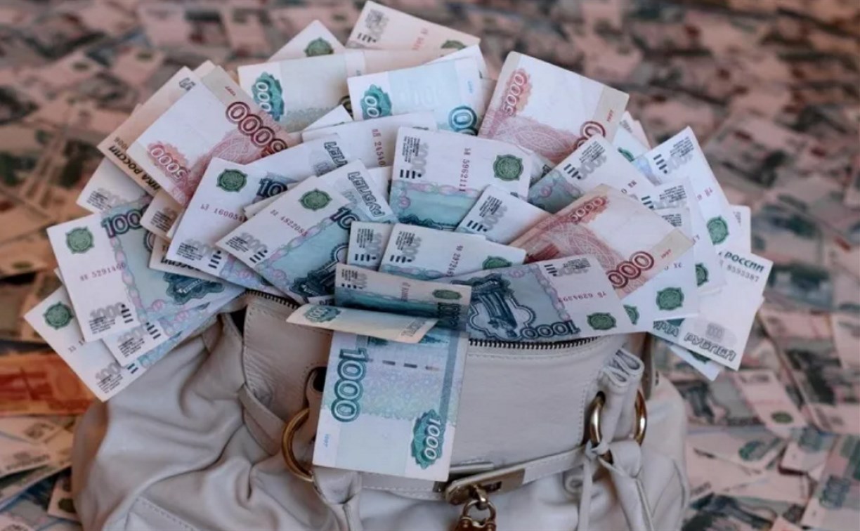 Индекс: средняя зарплата по Сахалинской области - 107 046 рублей, а минимальная стоимость жизни - 25 639 рублей