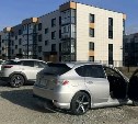 Неизвестный автомобиль врезался в Subaru Impreza и скрылся с места ДТП в Дальнем