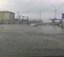 В районе северного порта в Корсакове наводнение