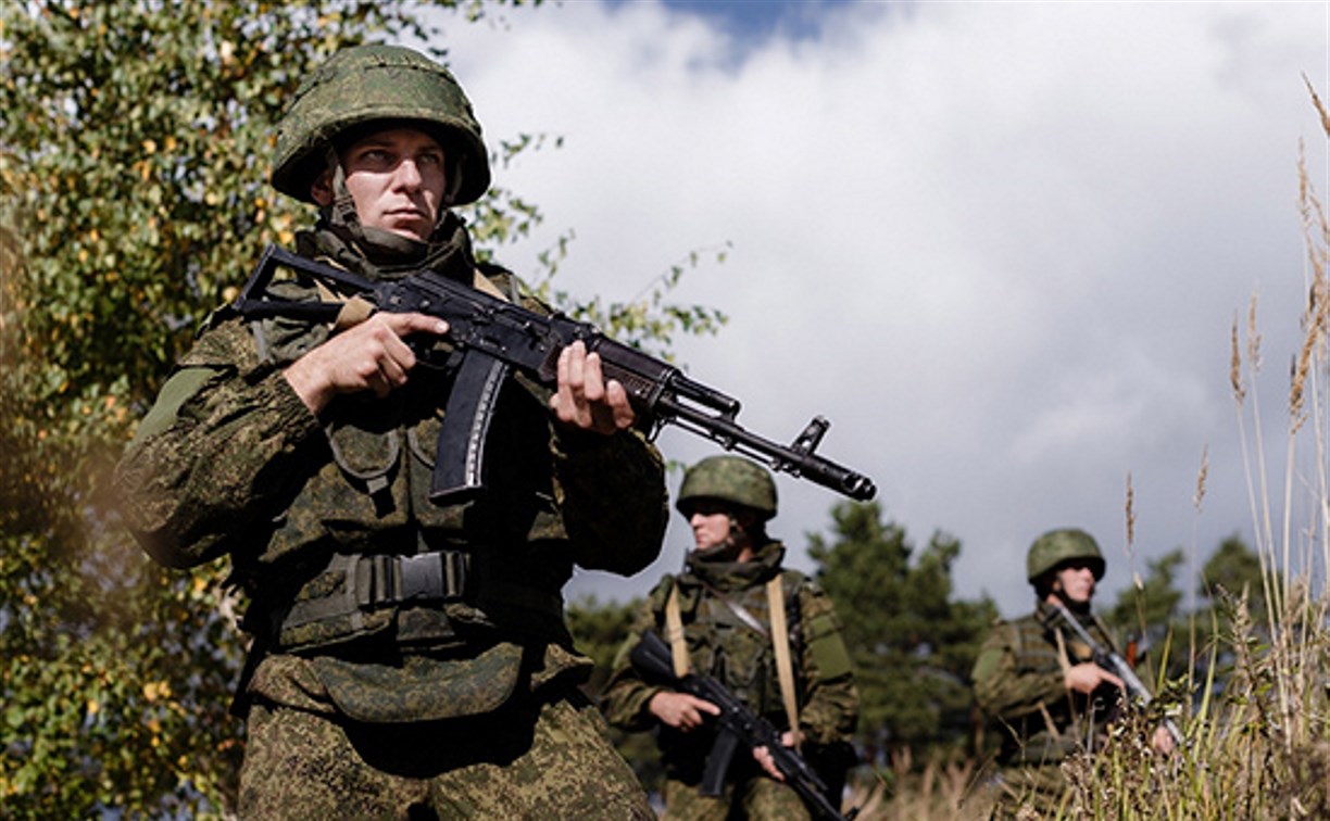 Больше трех тысяч военнослужащих приняли участие в тактическом учении в Сахалинской области
