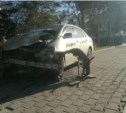 Три пассажира пострадали при столкновении двух автомобилей такси в Южно-Сахалинске (ФОТО)
