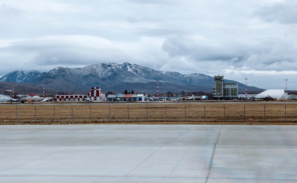 Подрядчик построил уже 2600 метров взлётно-посадочной полосы в аэропорту Южно-Сахалинска