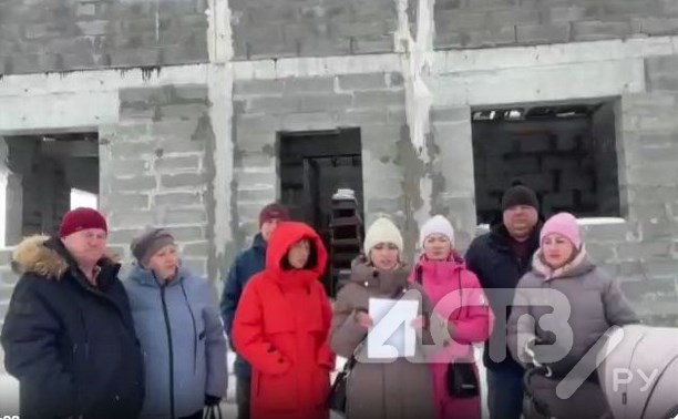 Стало известно, что из-за непорядочного застройщика на Сахалине пострадало не менее 15 семей