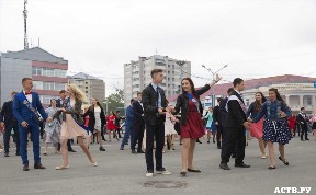 Площадь Ленина в Южно-Сахалинске перекроют для репетиции вальса выпускников 