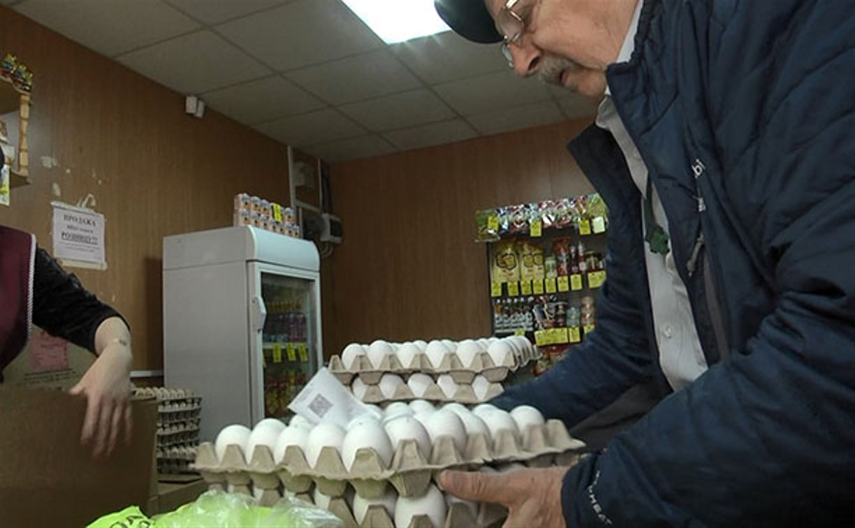 Спрос на яйца среди сахалинцев вырос почти вдвое