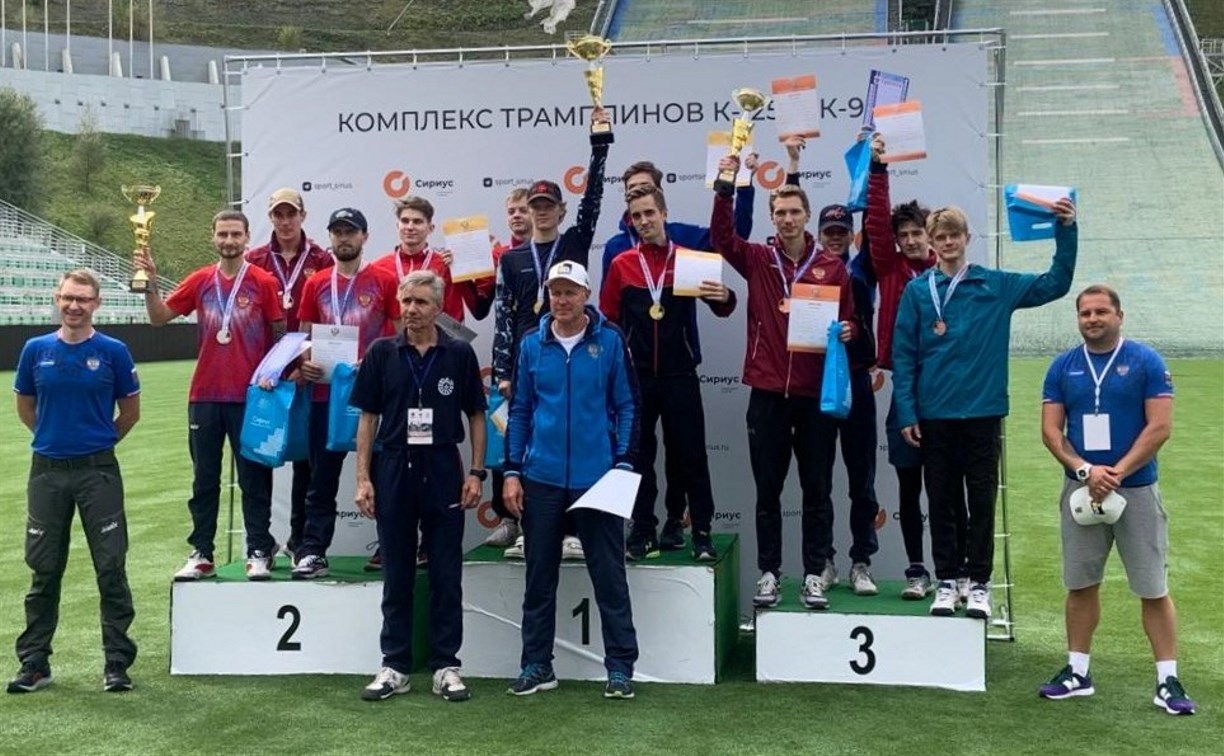 Сахалинская сборная завоевала бронзу на чемпионате России по прыжкам на лыжах с трамплина