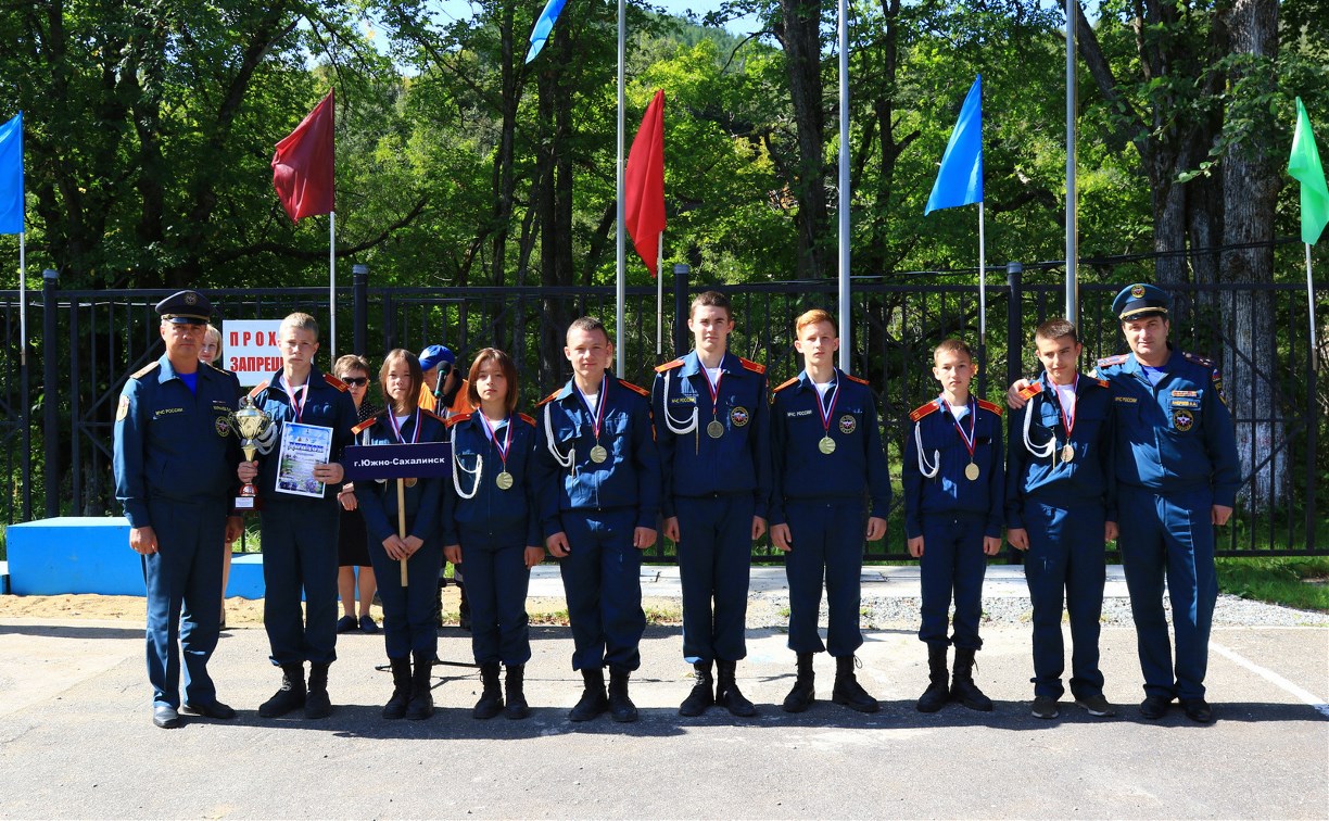 Команда школьников из Южно-Сахалинска стала сильнейшей в «Школе безопасности»
