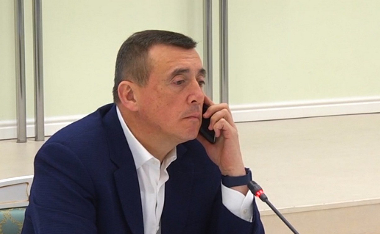 Валерий Лимаренко проверил работу линии 1-300 на Сахалине и остался недоволен