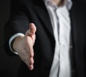 Сахалинец прикинулся бизнесменом, чтобы раскрутить школьного приятеля почти на полмиллиона рублей