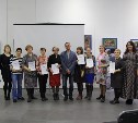 Отличников «Тотального диктанта» наградили в Южно-Сахалинске