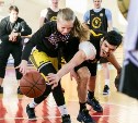 Баскетболисты клуба "Восток-65" дали мастер-класс юным сахалинским спортсменкам