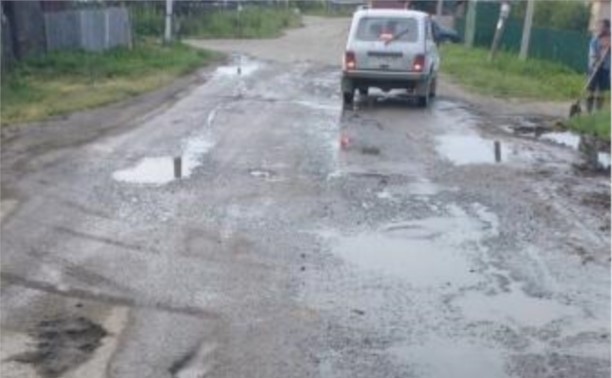 Утечка городской колонки (ФОТО, ВИДЕО) Утечка городской колонки (ФОТО, ВИДЕО)