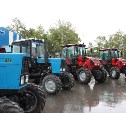 Сахалинский техникум получил 6 новых тракторов после WorldSkills