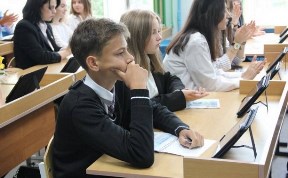 Все 149 школ на Сахалине и Курилах вернулись к работе