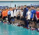 «Золотая осень» собрала в Южно-Сахалинске 16 волейбольных команд