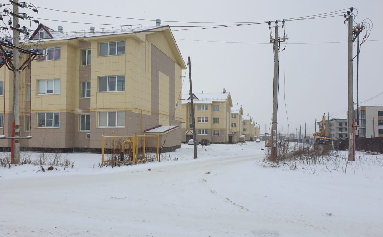 Неизвестный водитель сбил семиклассника в Дальнем и скрылся