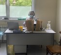 Жителям Чапланово проверили здоровье за 40 минут без поездки в Холмск