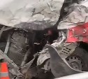 Автомобиль прилёг на бок на корсаковской трассе после ДТП