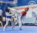 Сахалинские тхэквондисты взяли шесть медалей на состязаниях во Владивостоке