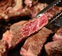 В шашлыке из российских магазинов нашли кишечную палочку и избыток микробов