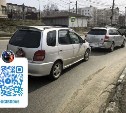 Женщина на Toyota Corolla Spacio спровоцировала ДТП в Корсакове - пострадали пенсионер и подросток