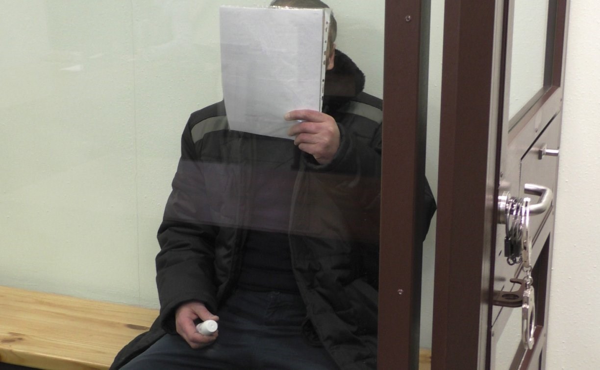 Сахалинец отправился на 5,5 года за решётку за посты с призывами к вооруженному мятежу