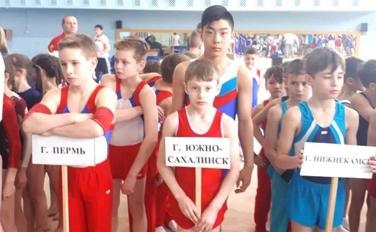Сахалинские гимнасты выступили в Ижевске