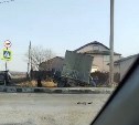 Грузовик улетел в кювет после столкновения с КамАЗом в Троицком