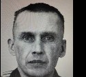 В Южно-Сахалинске пропал 61-летний мужчина с татуировкой ВВС на плече