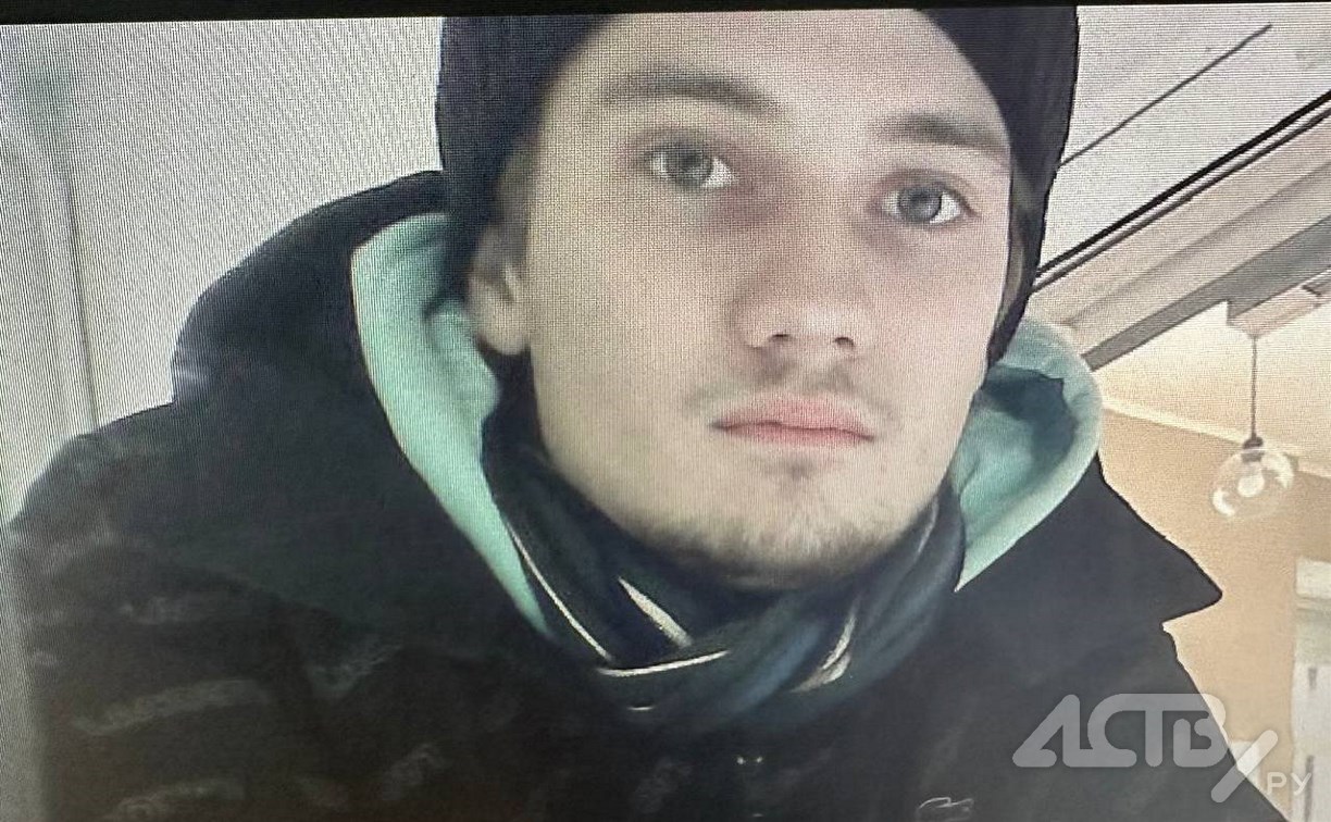 Молодого сахалинца подозревают в краже телефона из ломбарда