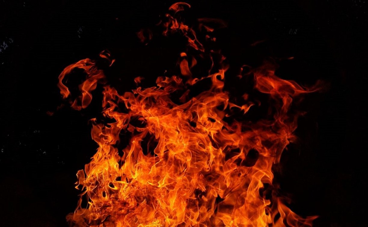 Баня сгорела в СНТ в Южно-Сахалинске
